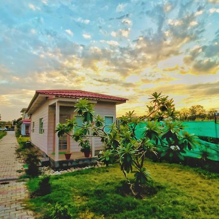 Corbett Veda Inn Ramnagar  Dış mekan fotoğraf